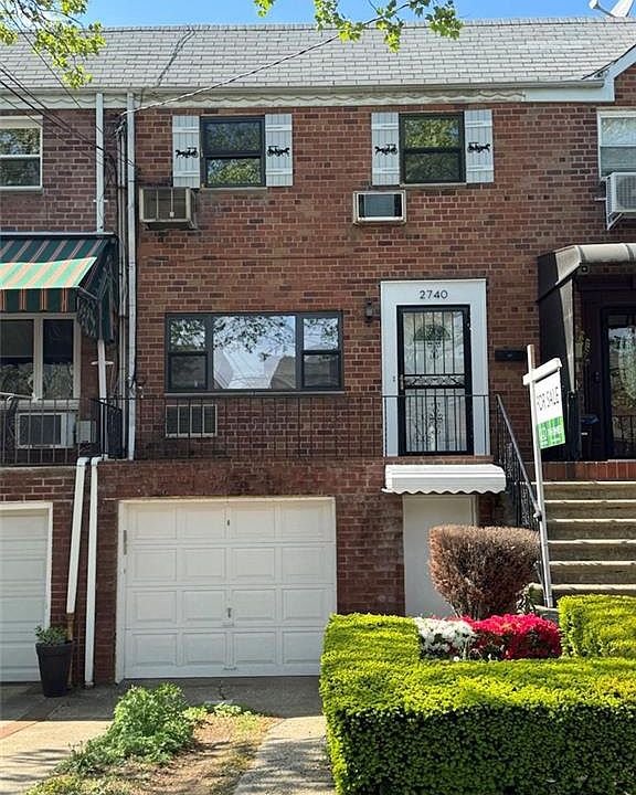 1st image of 2740 E 63rd St