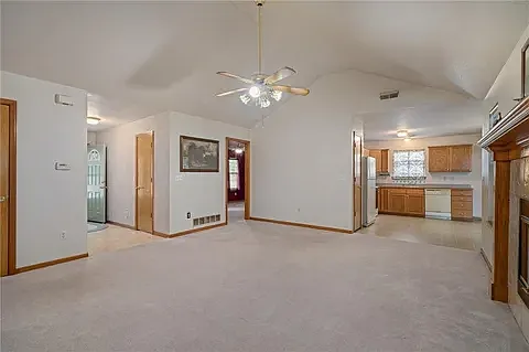 2305 Brett Dr — Photo 10