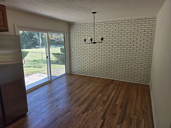 New hardwood floors in dining