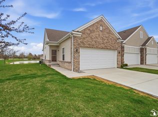 4178 Plum Village Ct, Monroe, MI 48161