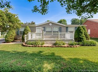 730 Voyles Street NE, Palmyra, IN 47164