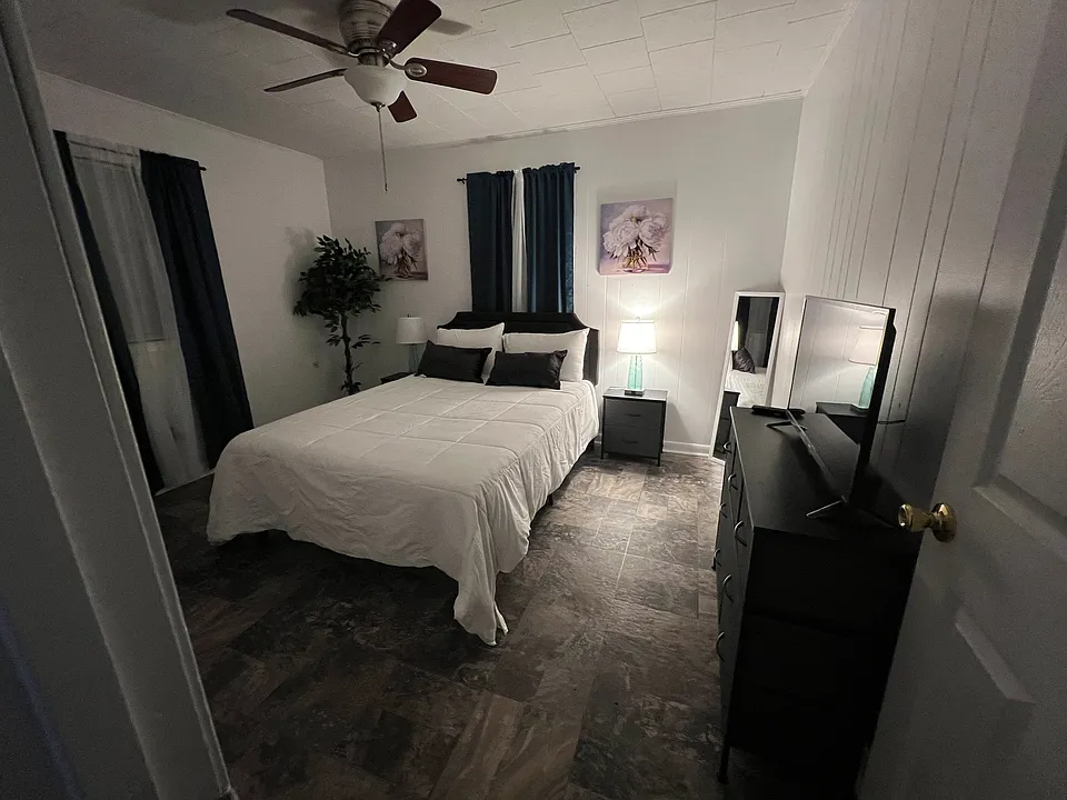 119 Lindsey Cir