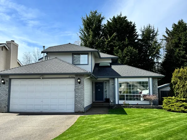 27037 111th Ct SE, Kent, WA 98030