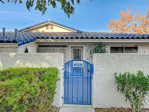 3rd image of 2137 Willowbury Dr Unit D