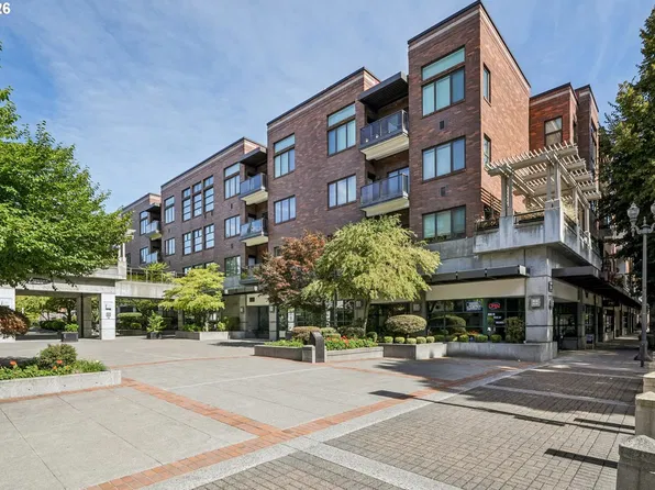 300 W 8th St Unit 206, Vancouver, WA 98660