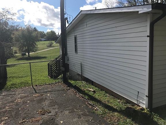 5th image of 329 Turman Dr