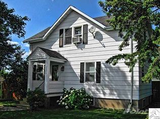 1249 E Madison St, Ely, MN 55731