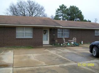 106 N 25th St, Ozark, AR 72949