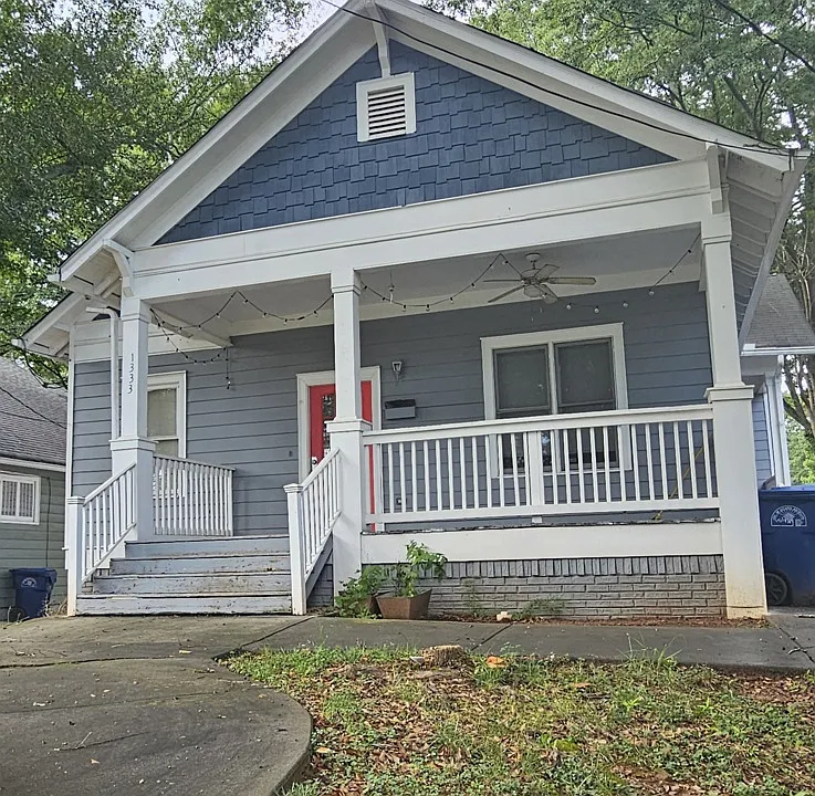 1333 Oak St SW