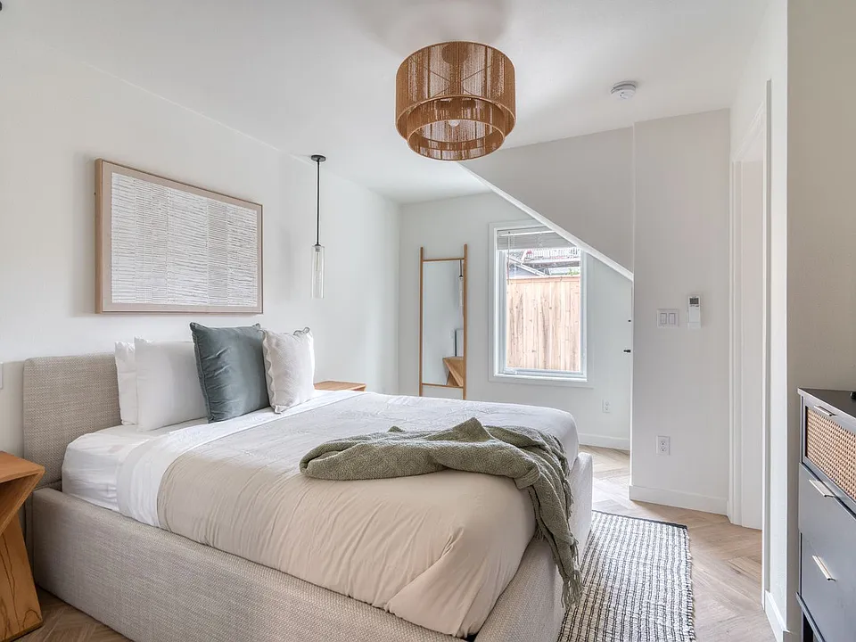 5022 NE 26th Ave #ID1611953P