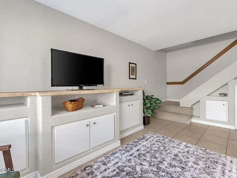 14247 N Boxwood Ln — Photo 14