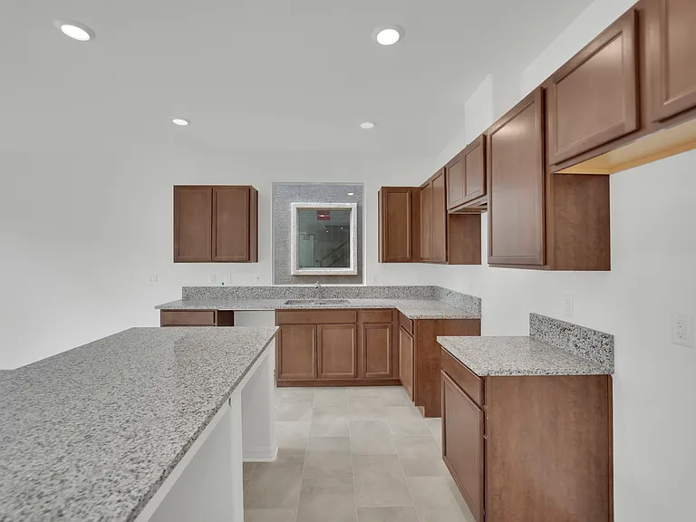 5803 W Haleh Ave — Photo 12