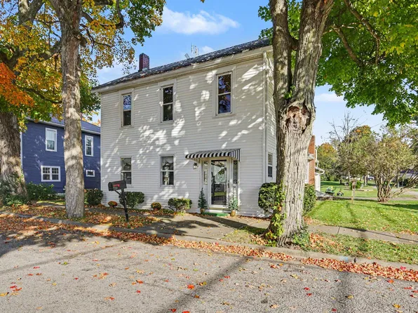 112 W Newell St, West Liberty, OH 43357