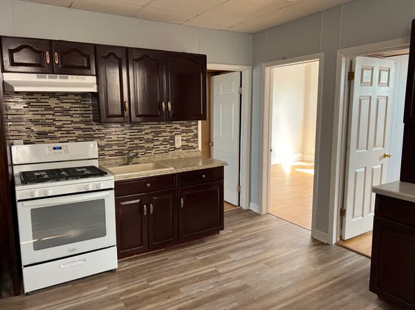 (undisclosed Address), Bayonne, NJ 07002