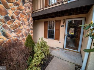 273 Valley Stream Ln, Wayne, PA 19087