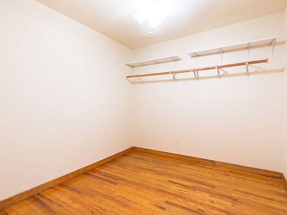 5th image of 808 Dean St APT 1