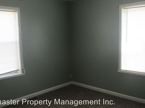 5th image of 955 Ada Ave