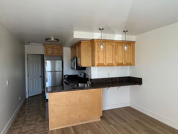 3rd image of 3786 43rd St #23