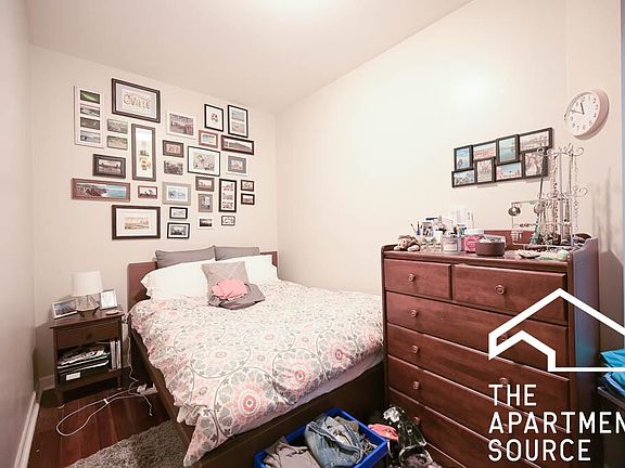 5th image of 665 W Cornelia Ave APT 1