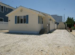 33 Kittiwake Ave, Lavallette, NJ 08735