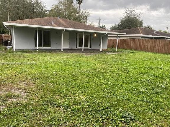 3rd image of 15650 NW 39th Ct