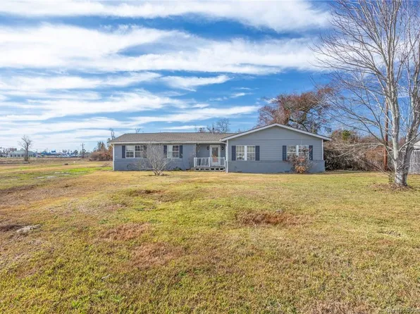 201 Armistead Ln, Lake Charles, LA 70611