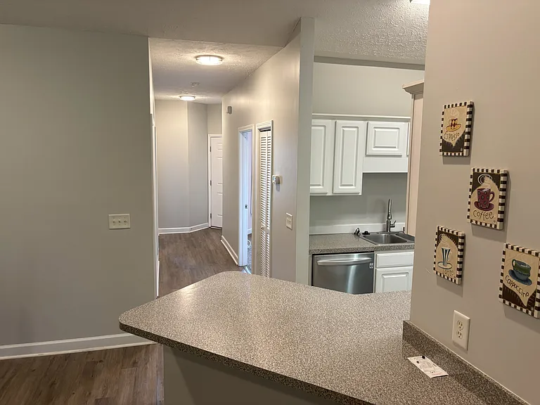 106 Westhaven Dr #6F — Photo 7