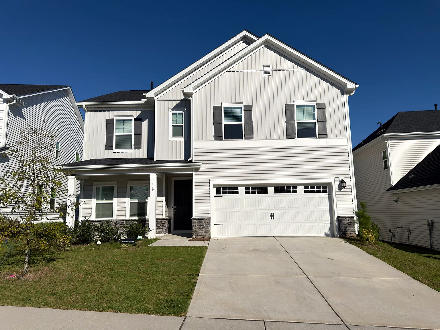 5 bed, 2638 sqft, $2,545 — Photo 2