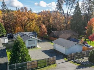 56 Horseshoe Ln, Weaverville, CA 96093