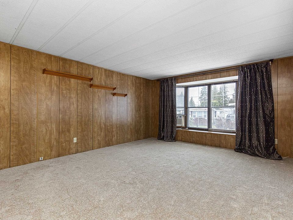 2035 Martens St Abbotsford BC Zillow