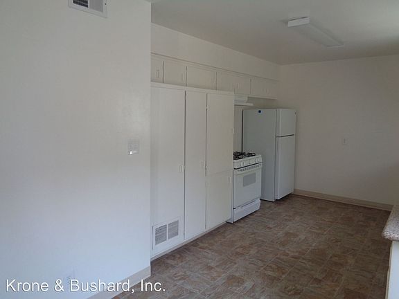 4th image of 4858 Del Mar Ave #4860