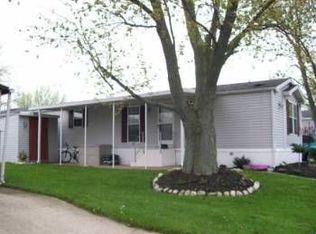 122 Bellwood Dr, Lima, OH 45805