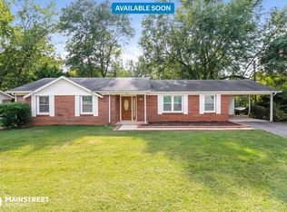 2428 Londonderry Rd, Kernersville, NC 27284