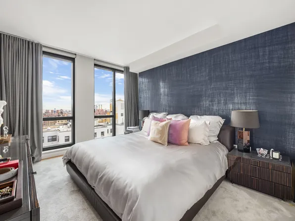 160 East 22nd Street image 4 of 11