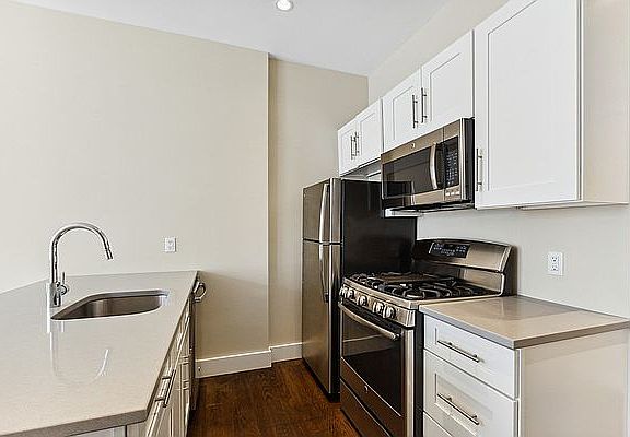 2nd image of 785 Madison Ave APT 4B