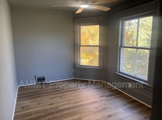 1534 3rd Ave SE APT 3, Cedar Rapids, IA 52403