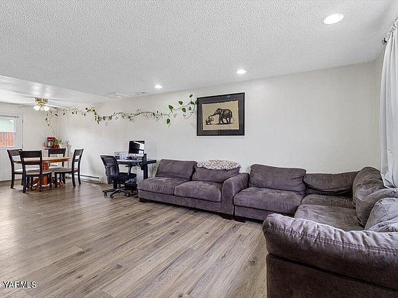 13-1814 Pickens Loop-015-1>