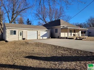 31 Bayard St, Kingsley, IA 51028