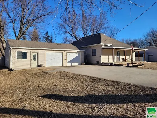 31 Bayard St, Kingsley, IA 51028