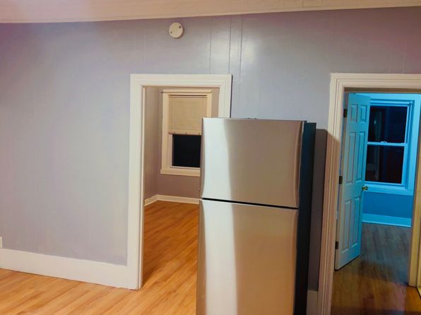 213 Beattie St APT 2