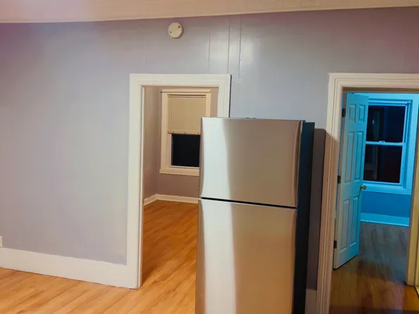 213 Beattie St APT 2, Fall River, MA 02723