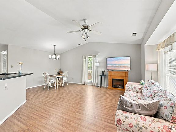 2nd image of 1316 Crossings Ct Unit D
