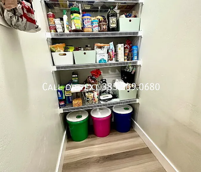 4064 W 1850 N #301 — Photo 22