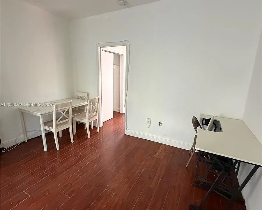 1026 Euclid Ave #6