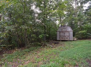 1 Kd Ln, Ellijay, GA 30540