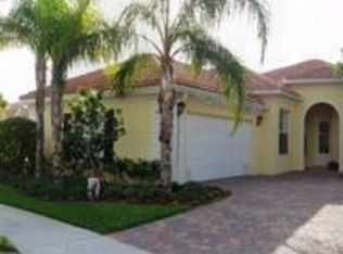 4921 Grassleaf Dr, Palm Beach Gardens, FL 33418