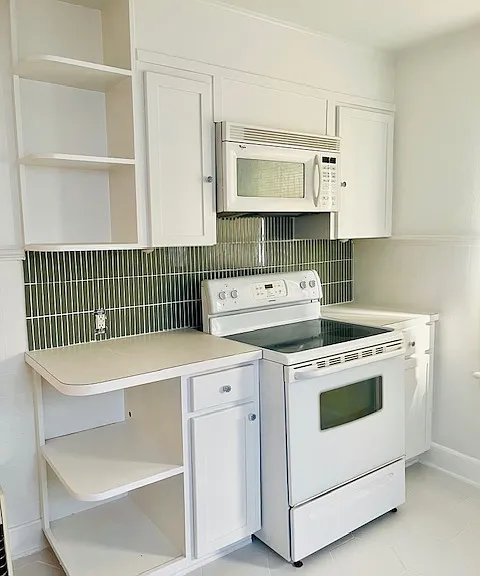 Kitchen - new backsplash