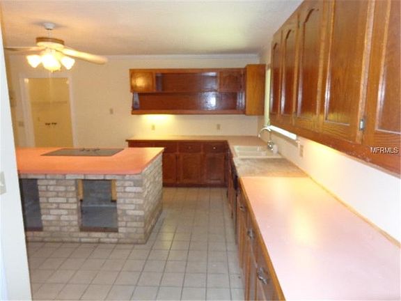 5th image of 2415 Crane Ct