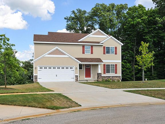 3rd image of 431 Green Meadow Ct