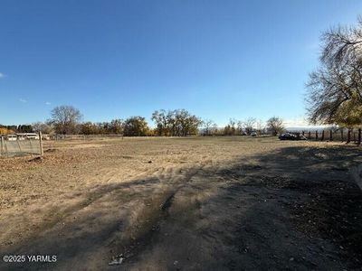 150 W Elmwood Ln, Toppenish, WA, 98948